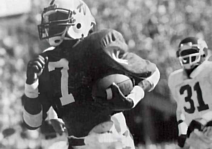 Ricky Simmons 1982 Nebraska vs New Mexico State football